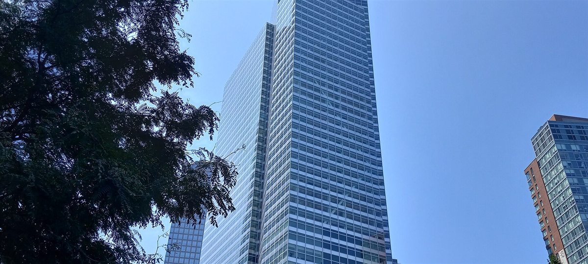 The Goldman Sachs headquarters tower at 200 West Street in New York