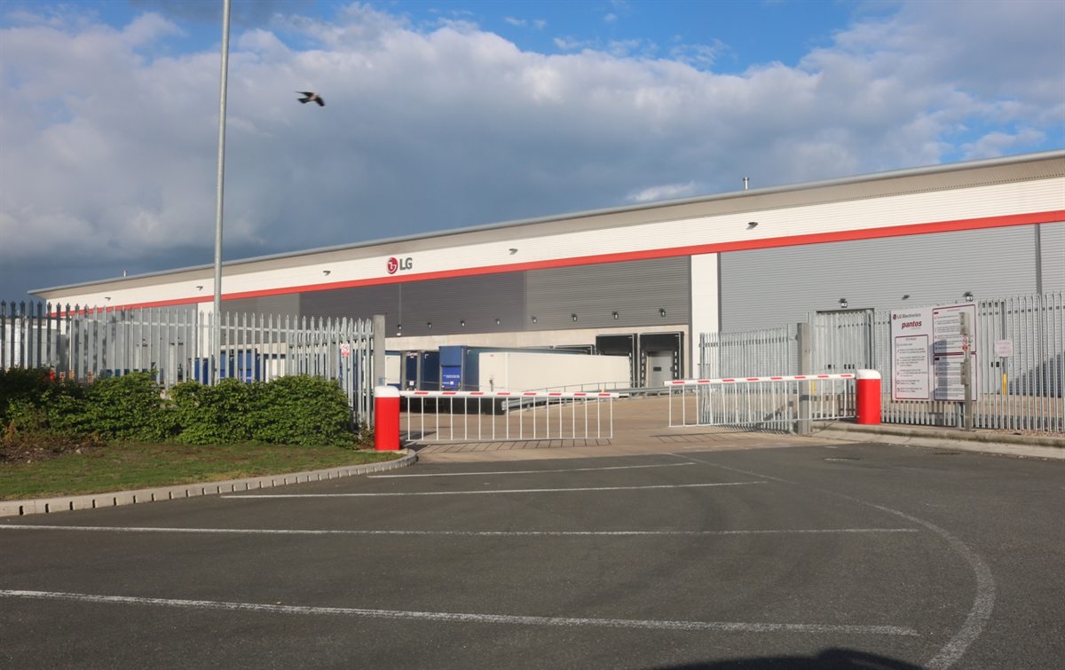A large distribution warehouse at Prologis Park Ryton in England